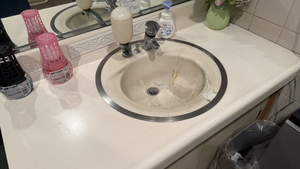 トイレのリフォーム、ビフォー画像